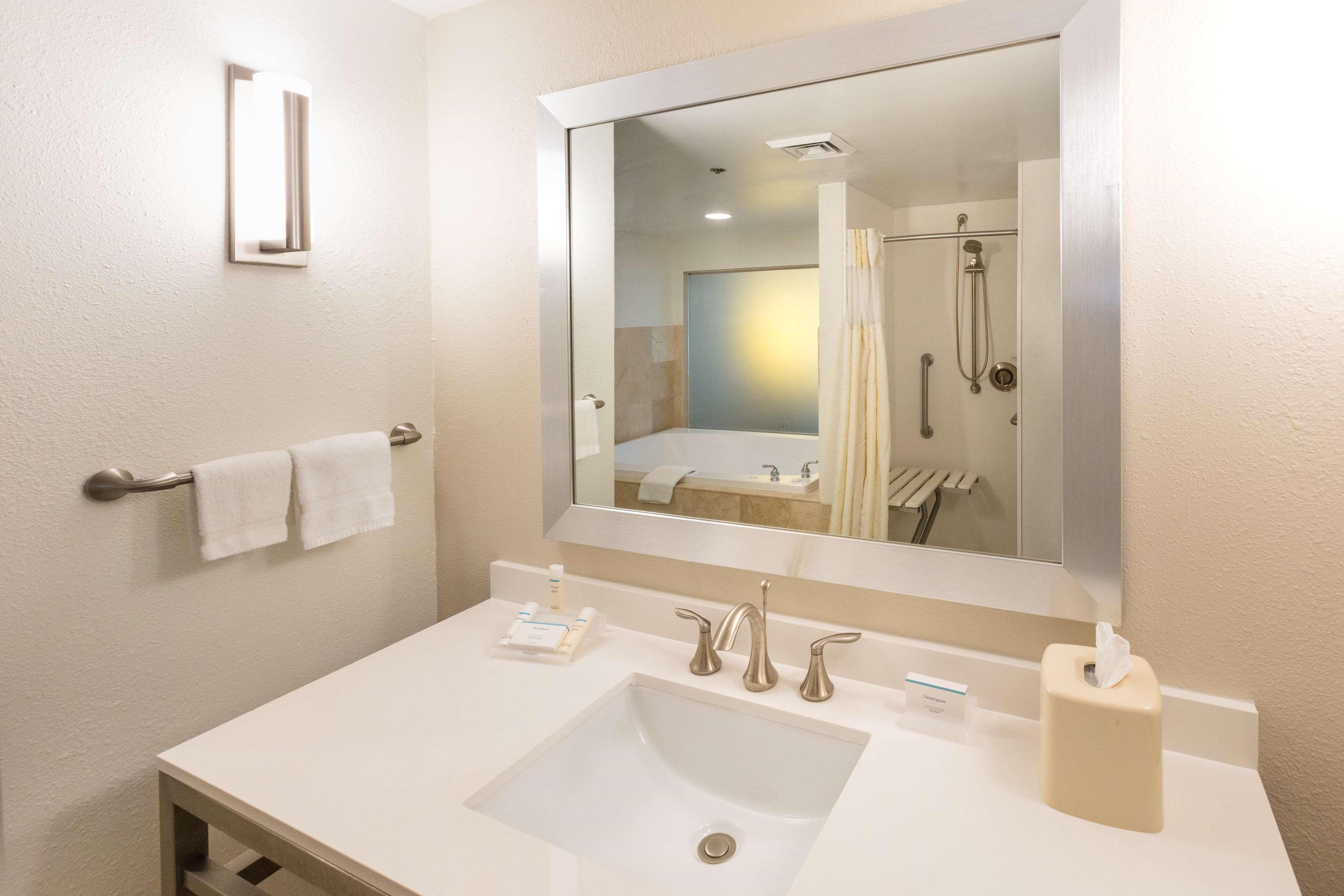 Hilton Garden Inn Jacksonville Airport Eksteriør bilde